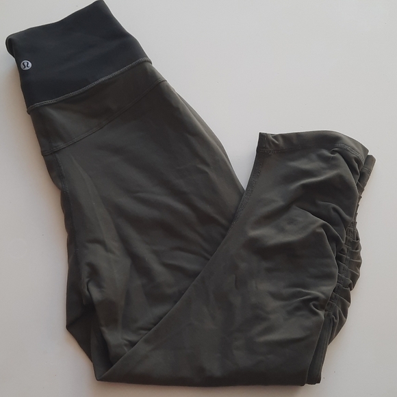 Lululemon 2 Sunset Salutation Crop Fatigue green - Picture 6 of 14